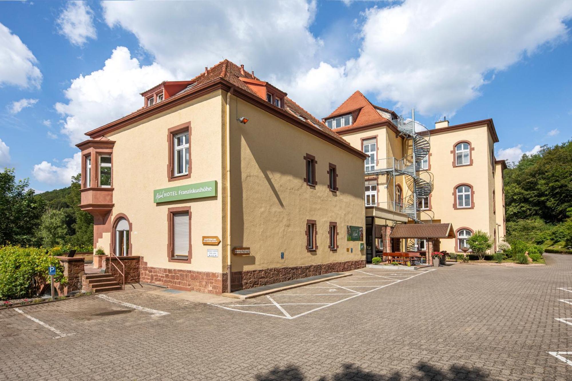 Roomingtons Hotel Franziskushoehe Lohr Экстерьер фото