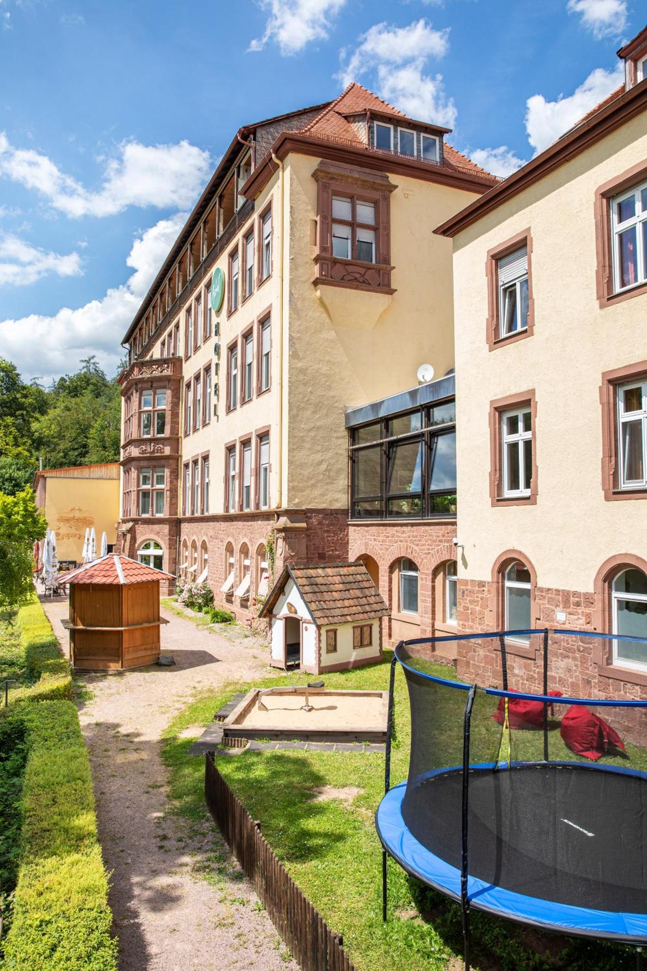 Roomingtons Hotel Franziskushoehe Lohr Экстерьер фото