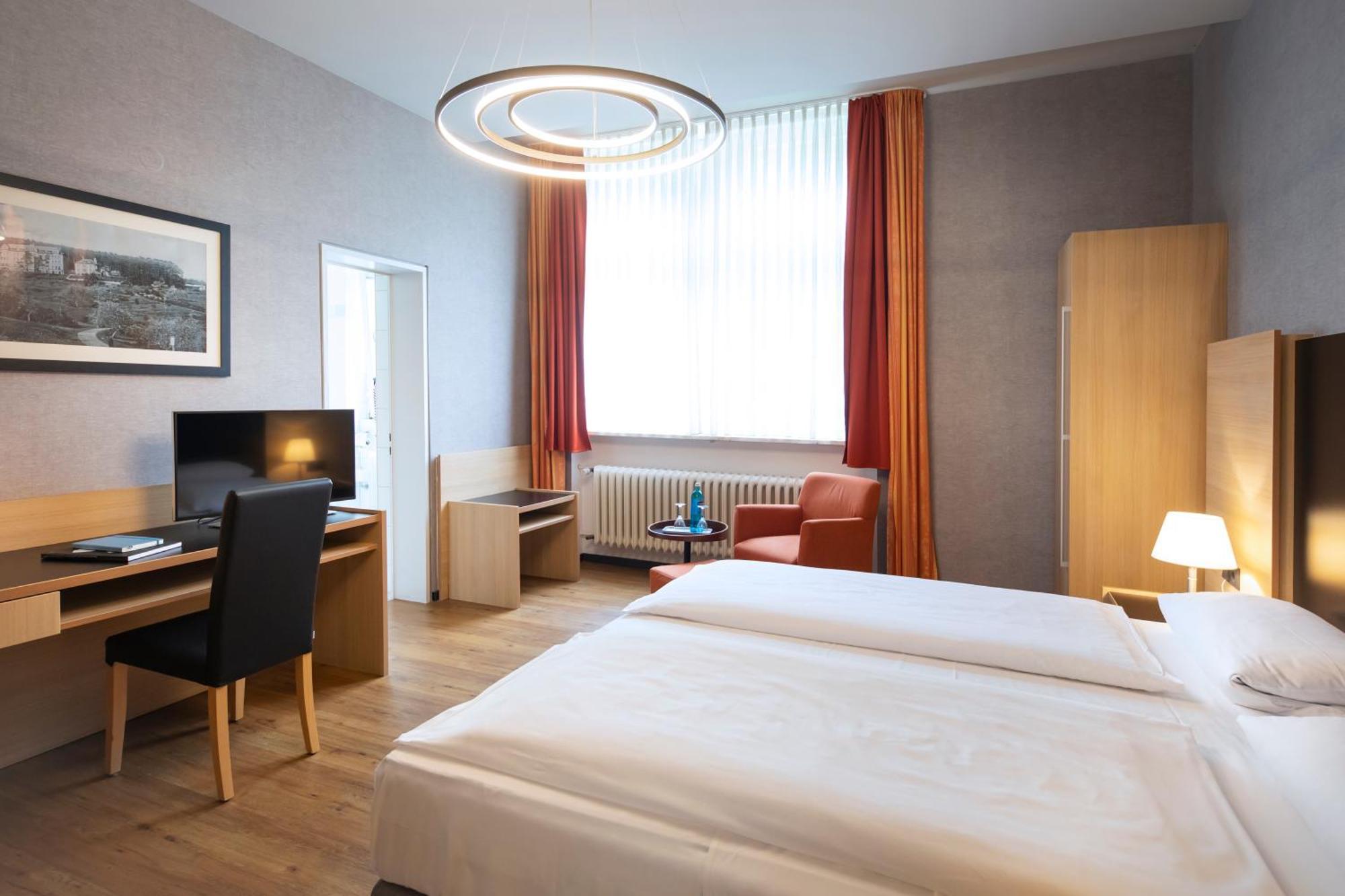 Roomingtons Hotel Franziskushoehe Lohr Экстерьер фото