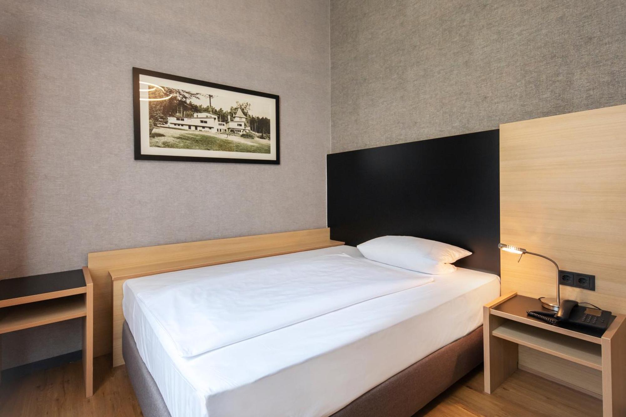 Roomingtons Hotel Franziskushoehe Lohr Экстерьер фото