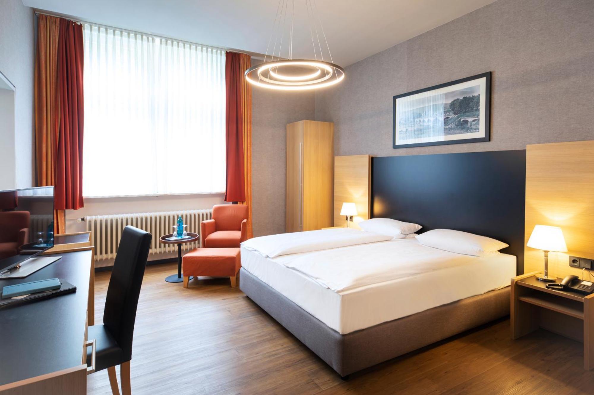 Roomingtons Hotel Franziskushoehe Lohr Экстерьер фото